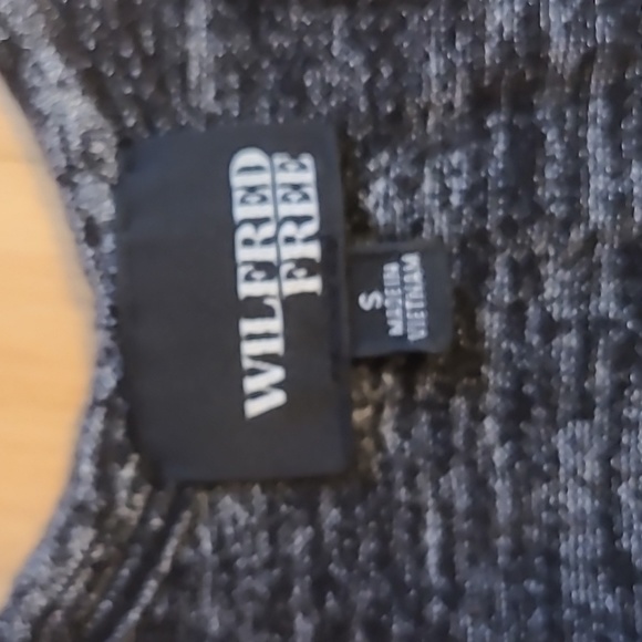 Aritzia Wilfred Free Racerback Tank - Picture 5 of 7